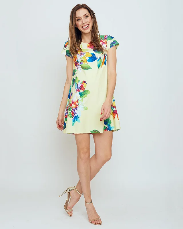 Ibiza T-Shirt Dress in Yellow Tropical Shirt Dress Look